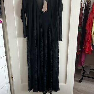 We are HAH maxi dress - Large fits XLarge Black